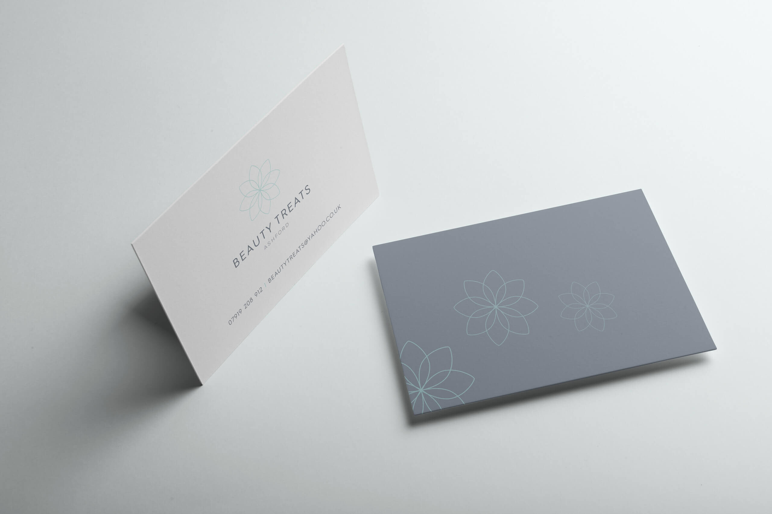 beauty-treats-business-card-design-ashford
